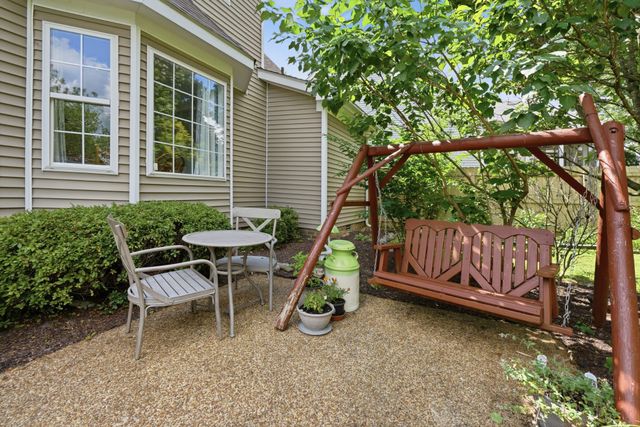 2248 Dewey Dr, Spring Hill, TN 37174
