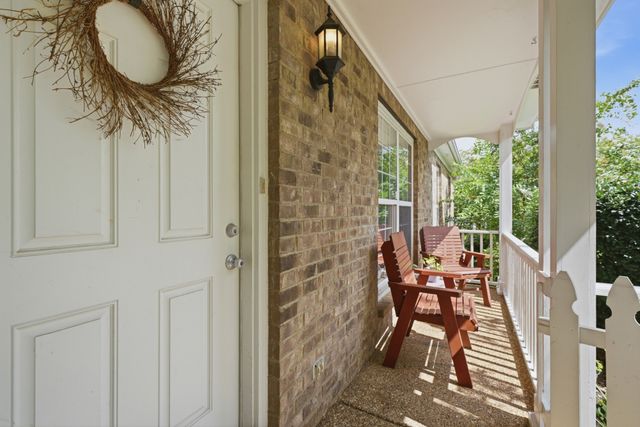 2248 Dewey Dr, Spring Hill, TN 37174