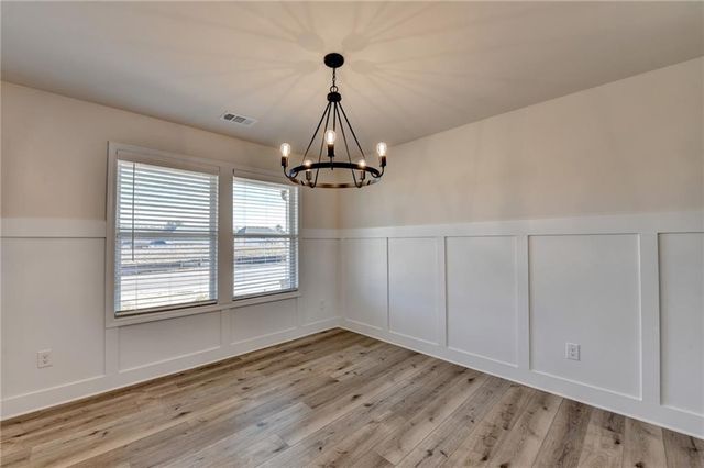646 Rodeo Drive, Auburn, GA 30011