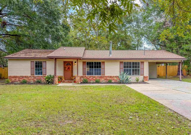 703 NE 3Rd Street, Havana, FL 32333