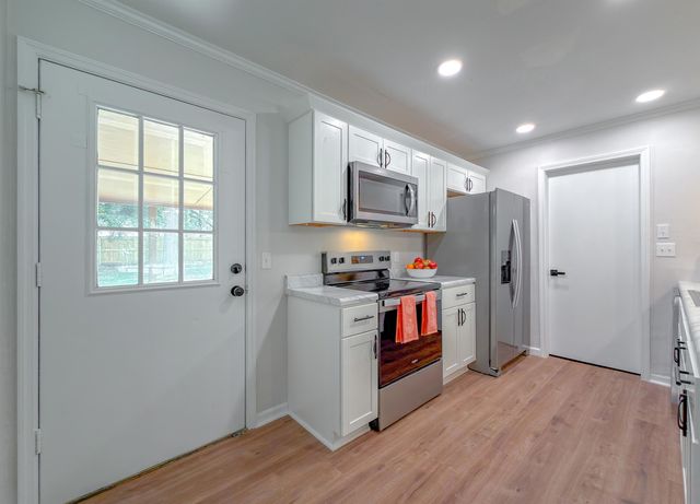 703 NE 3Rd Street, Havana, FL 32333