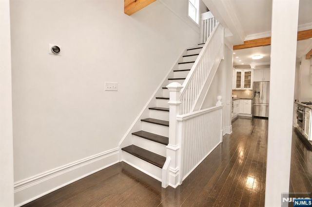 11 Insley Avenue, Rutherford, NJ 07070