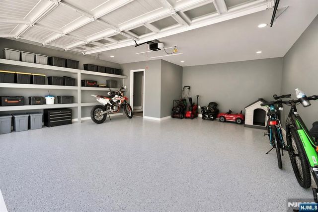 11 Insley Avenue, Rutherford, NJ 07070