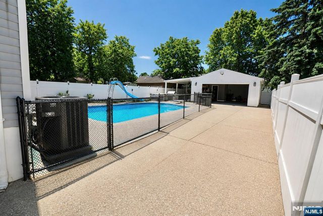 11 Insley Avenue, Rutherford, NJ 07070
