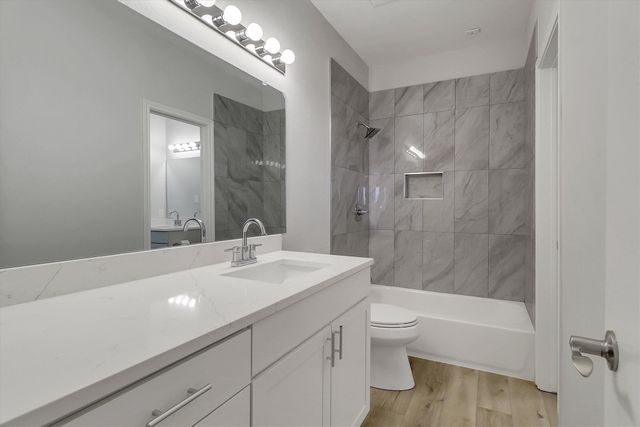 5310 Keller Springs Road 135, Dallas, TX 75248