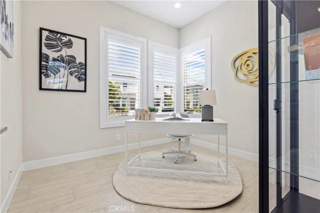 200 Longden, Lake Forest, CA 92630