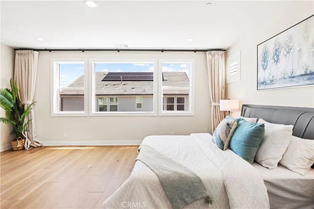 200 Longden, Lake Forest, CA 92630