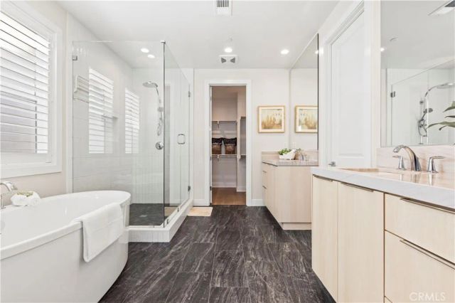 200 Longden, Lake Forest, CA 92630