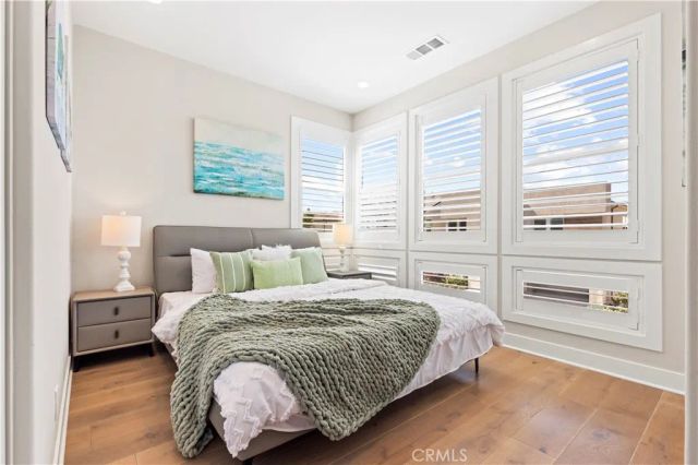 200 Longden, Lake Forest, CA 92630