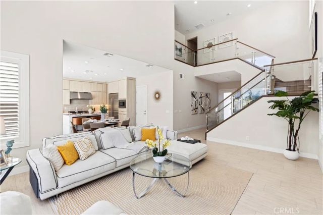 200 Longden, Lake Forest, CA 92630