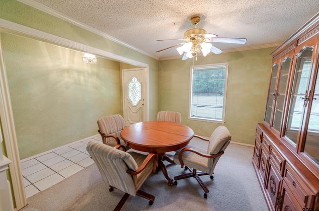 102 King Henry, Scroggins, TX 75480