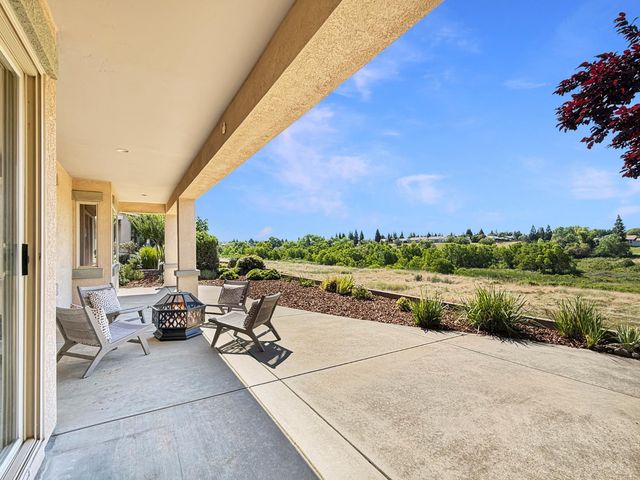 1240 Secret Lake Loop, Lincoln, CA 95648