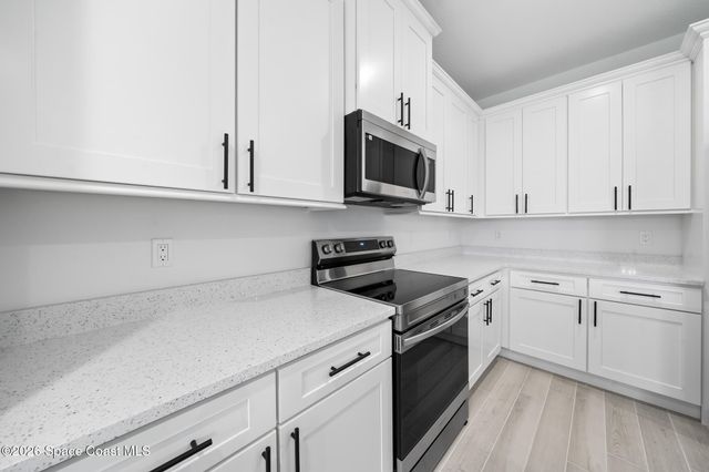 1560 Hamilton Avenue SW, Palm Bay, FL 32908