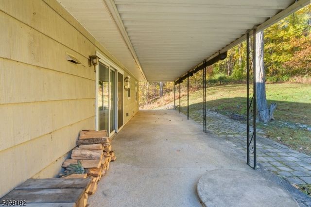 3695 State Rt 94, Hardyston Twp., NJ 07419