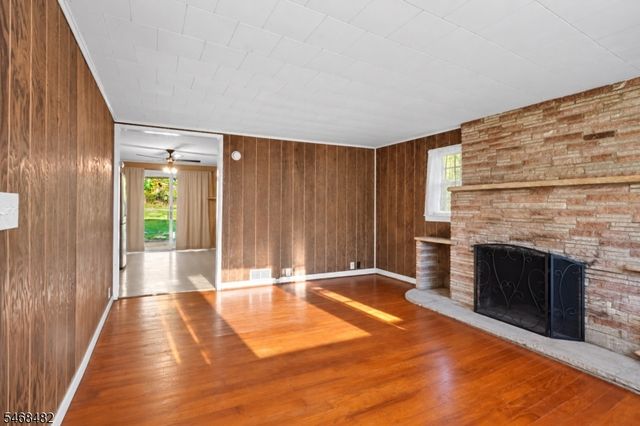 3695 State Rt 94, Hardyston Twp., NJ 07419