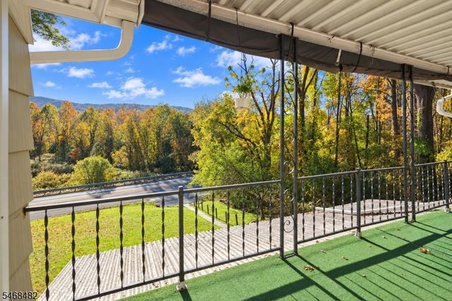 3695 State Rt 94, Hardyston Twp., NJ 07419
