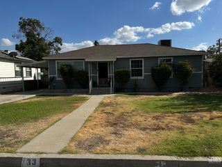 33 Loma Linda Drive, Bakersfield, CA 93305