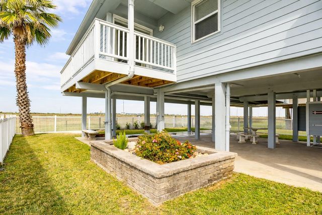13026 John Reynolds Road, Galveston, TX 77554