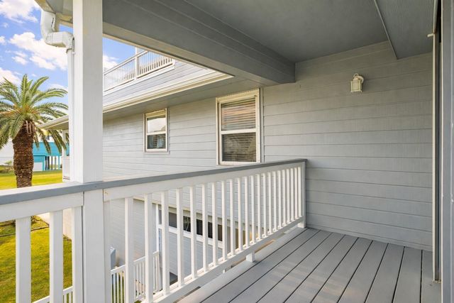 13026 John Reynolds Road, Galveston, TX 77554