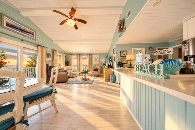 13026 John Reynolds Road, Galveston, TX 77554