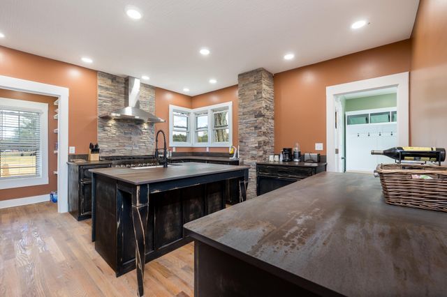 1141 Township Road 216 1141 Township Road 216, Bellefontaine, OH 43311