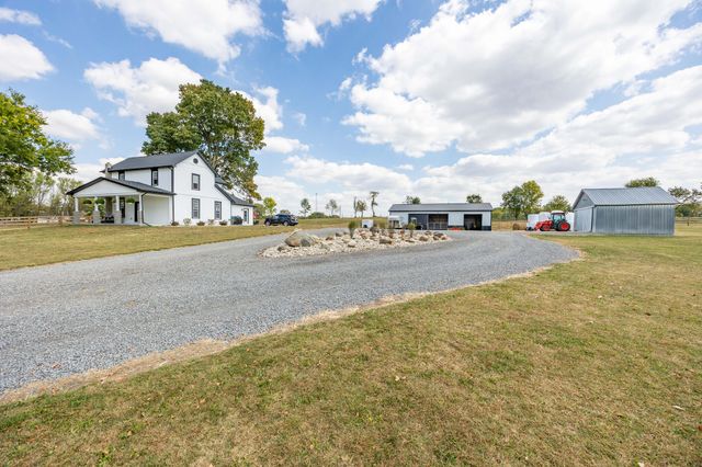1141 Township Road 216 1141 Township Road 216, Bellefontaine, OH 43311