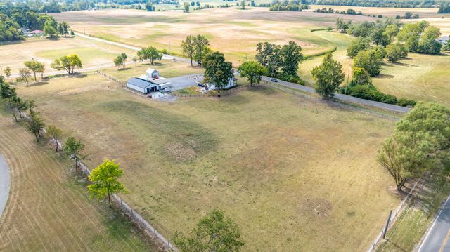 1141 Township Road 216 1141 Township Road 216, Bellefontaine, OH 43311