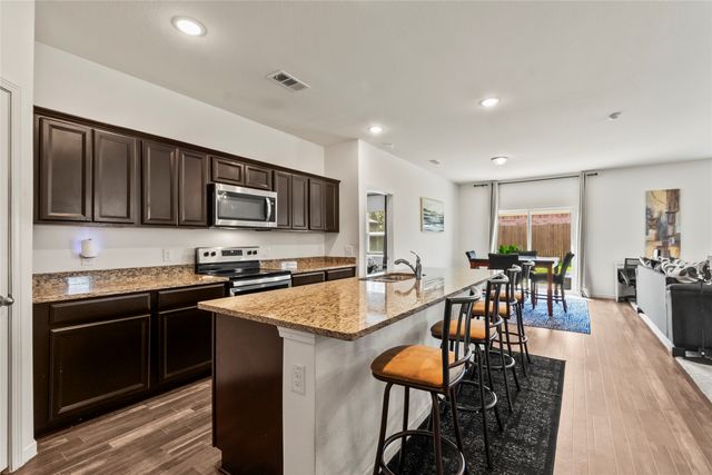 500 Swift Current Drive, Crowley, TX 76036