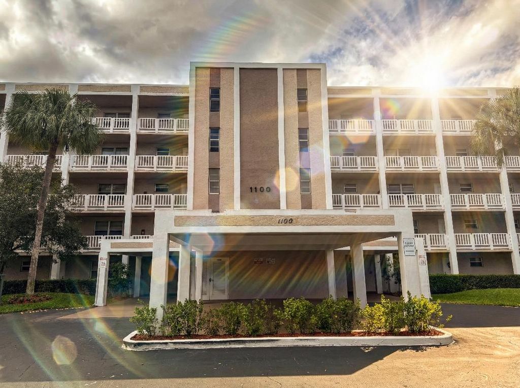 1100 NW 87th Avenue 405, Coral Springs, FL 33071