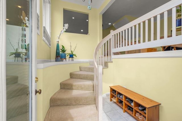 13 Brittania Cir 13, Salem, MA 01970