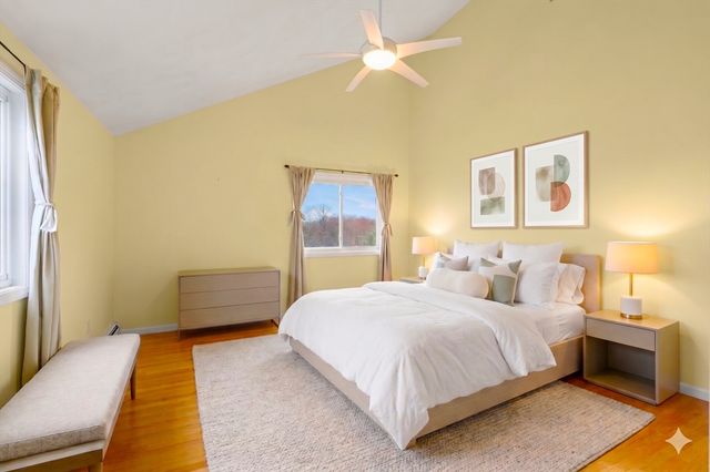 13 Brittania Cir 13, Salem, MA 01970