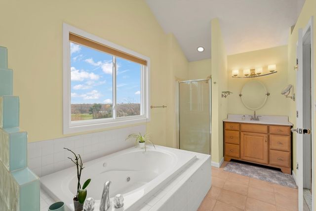 13 Brittania Cir 13, Salem, MA 01970