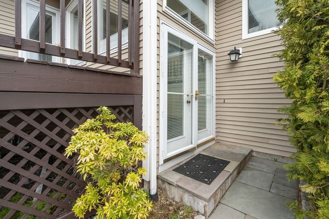 13 Brittania Cir 13, Salem, MA 01970