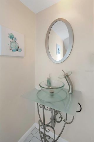 1407 ADAMS CIRCLE W, Largo, FL 33771