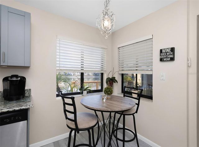 1407 ADAMS CIRCLE W, Largo, FL 33771