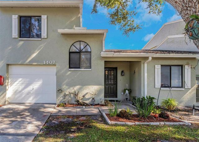 1407 ADAMS CIRCLE W, Largo, FL 33771