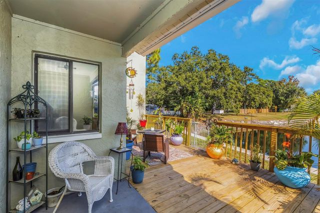 1407 ADAMS CIRCLE W, Largo, FL 33771