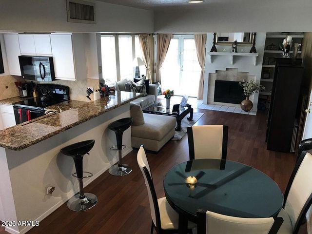 7675 E McDonald Drive 216, Scottsdale, AZ 85250