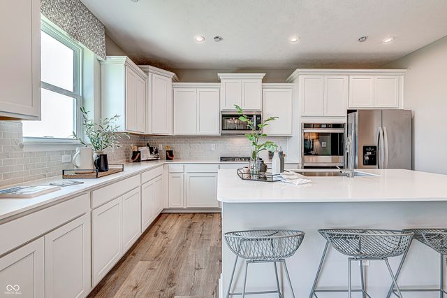 7337 Deerberg Drive, Indianapolis, IN 46259