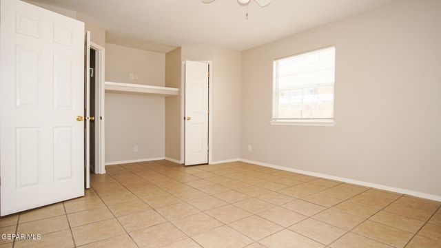 216 S Schutz Drive 10, El Paso, TX 79907