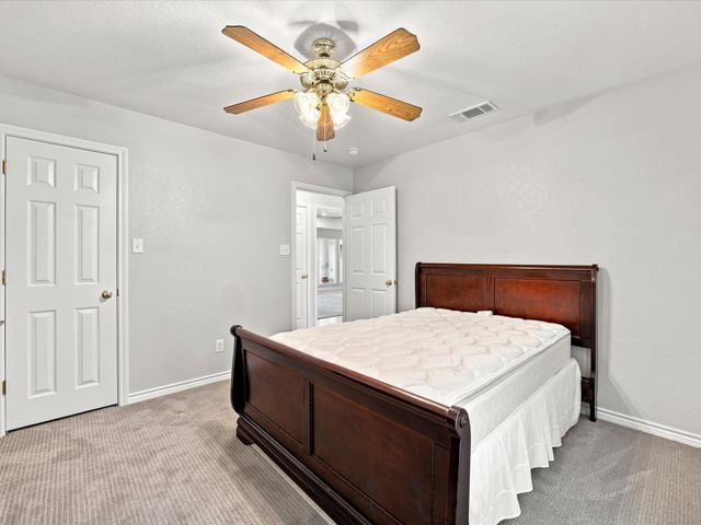 2807 S Lipsey Street, Decatur, TX 76234