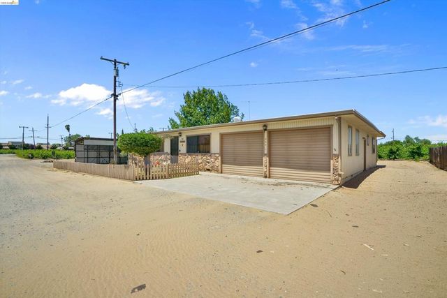 944 Sherman Ln, Oakley, CA 94561