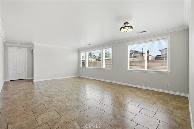 2722 Azalea Avenue, San Jacinto, CA 92582