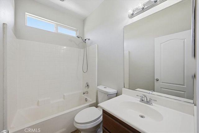 2722 Azalea Avenue, San Jacinto, CA 92582