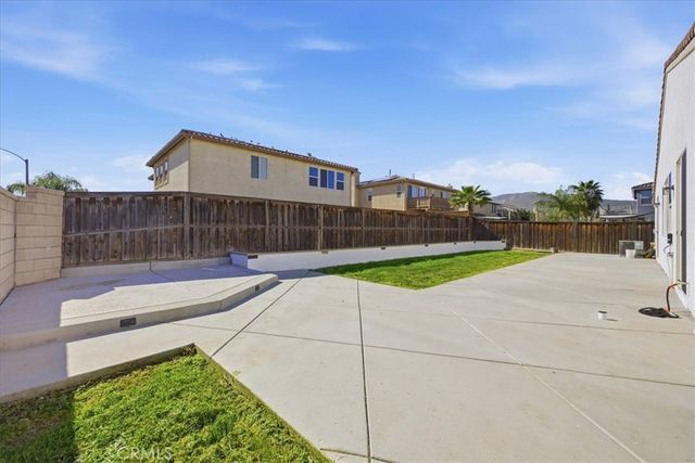 2722 Azalea Avenue, San Jacinto, CA 92582