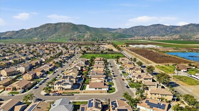 2722 Azalea Avenue, San Jacinto, CA 92582