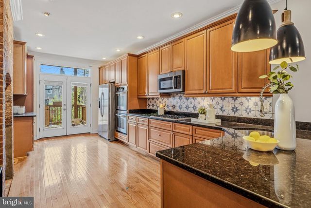 2417 SAINT PAUL ST, Baltimore, MD 21218
