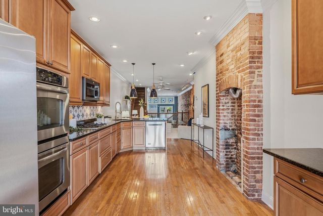 2417 SAINT PAUL ST, Baltimore, MD 21218
