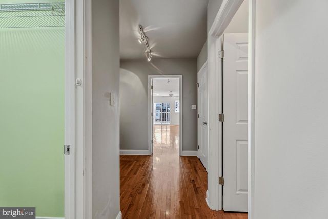 2417 SAINT PAUL ST, Baltimore, MD 21218