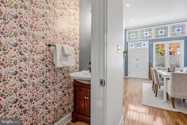 2417 SAINT PAUL ST, Baltimore, MD 21218